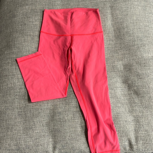 Lululemon Cropped Leggings - Picture 1 of 3